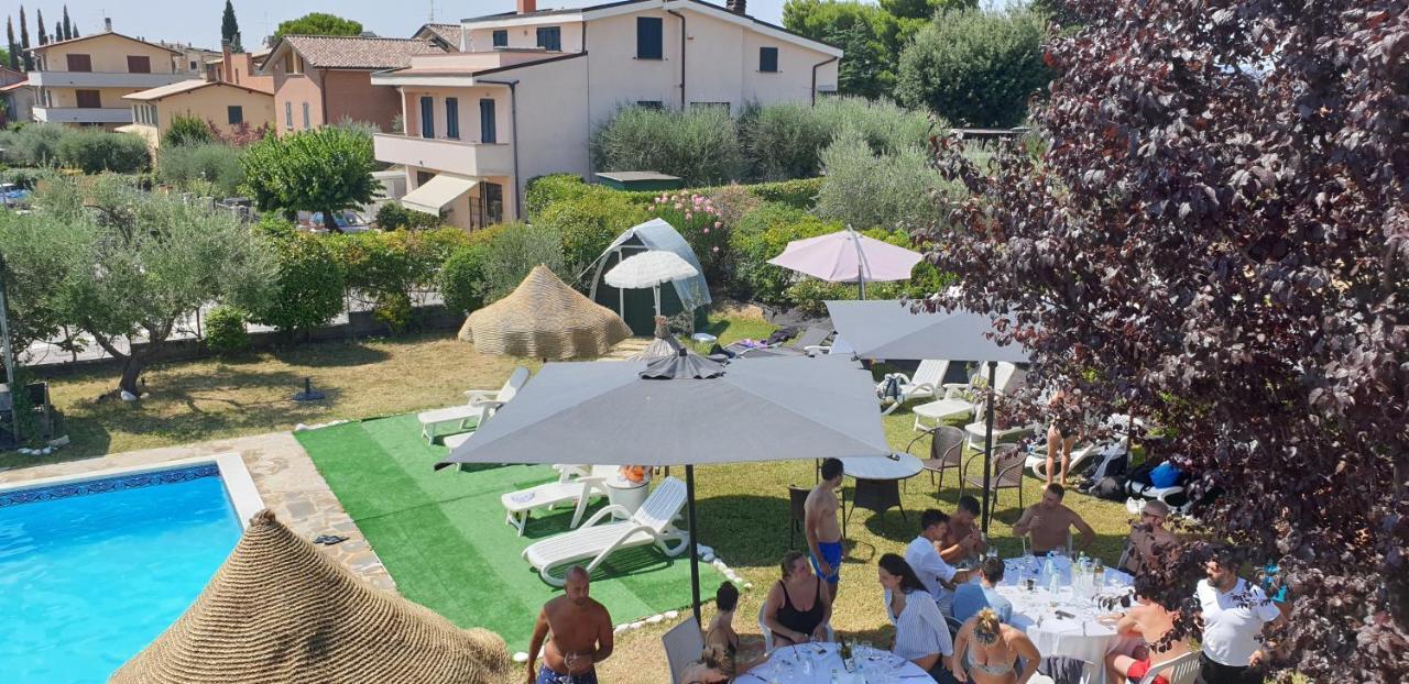 Il Belvederino Panzió Brufa Kültér fotó